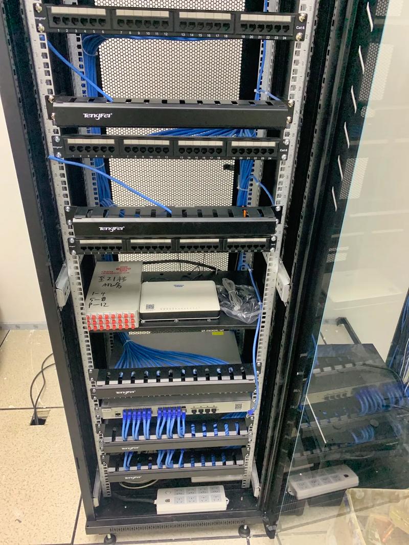 六類跳線施工紀實 智能化弱電工程中的細致與堅持